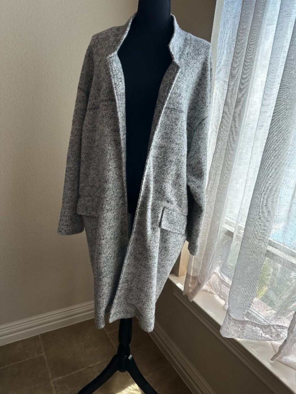 b New York Recycled Boxy Yoke Jacket